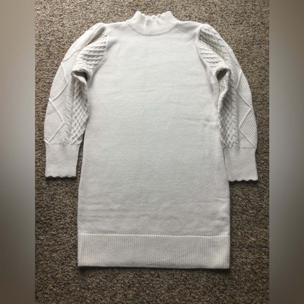 NWOT Steve Madden cream color cozy knee length knit sweater dress size XL.